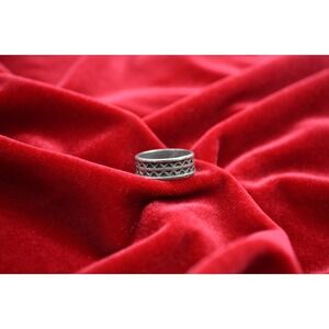 vintage Sarah Coventry Sterling Silver Zig Zag Band Ring Size 5